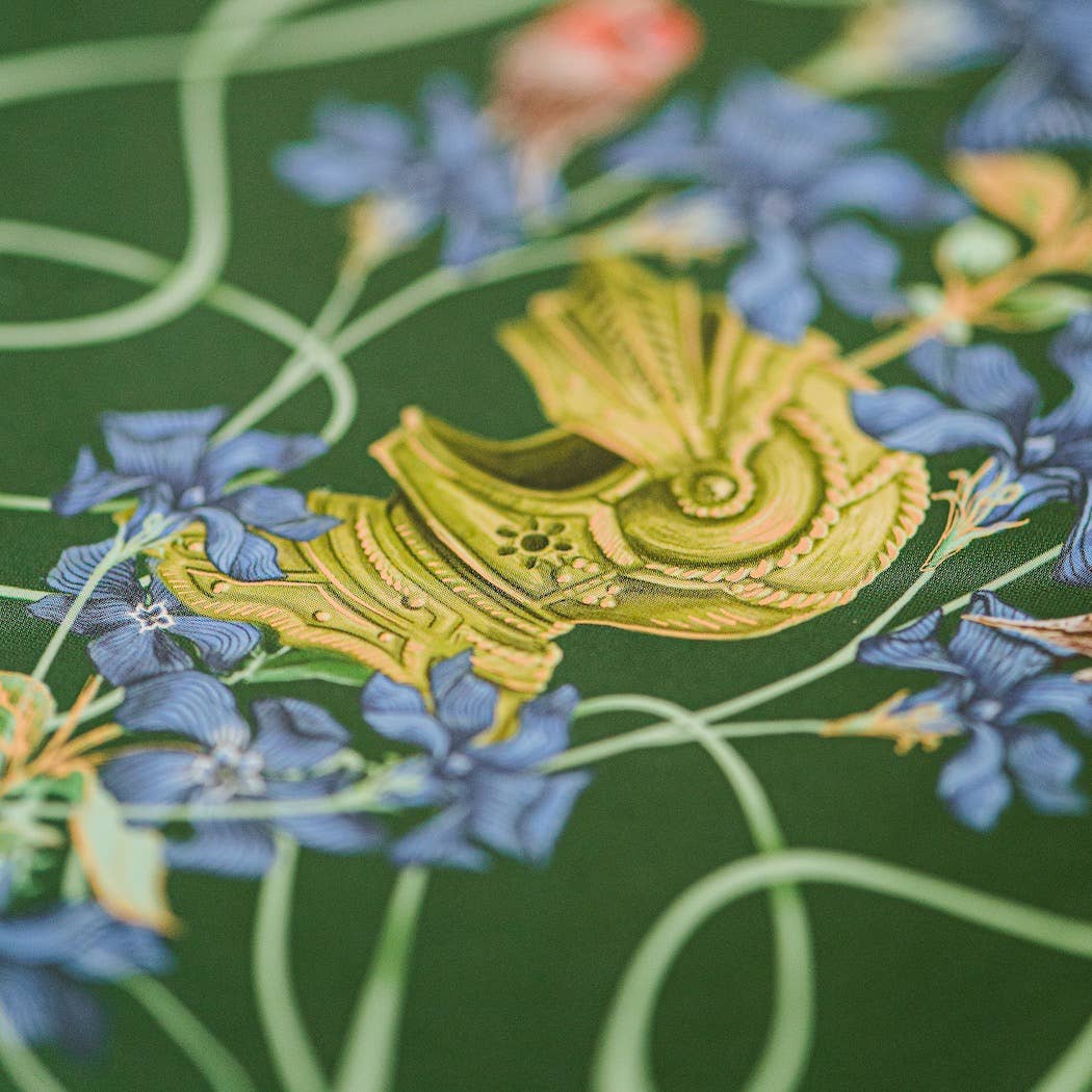 Enchanted Knight Helmet Cameo Puzzle