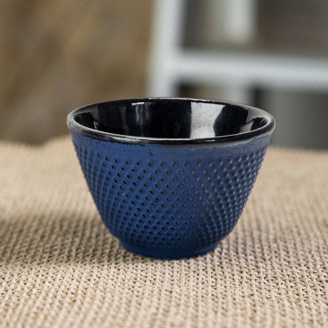Cast Iron Tea Cup – Navy Hobnail